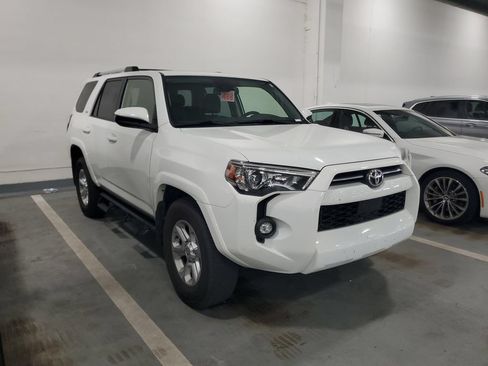 Used 2023 Toyota 4Runner SR5 RWD image 2
