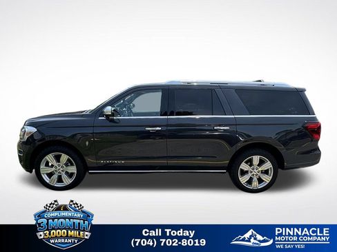 Used 2023 Ford Expedition Max Platinum AWD/4WD image 6