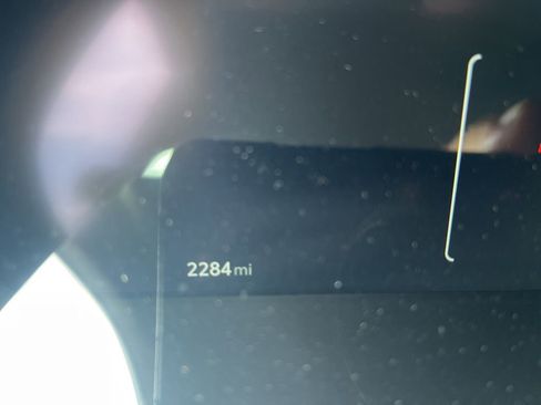 Used 2026 Toyota Highlander Platinum AWD/4WD image 5