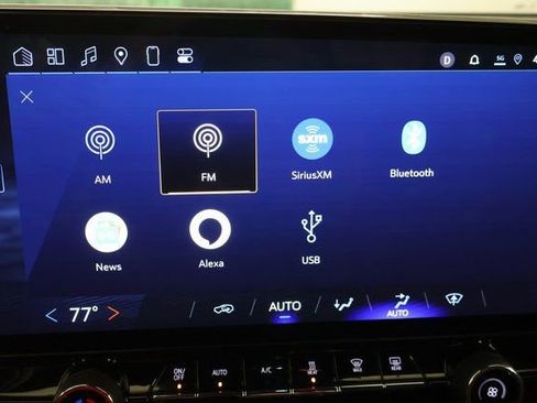 New 2025 Chevrolet Blazer EV LT image 20