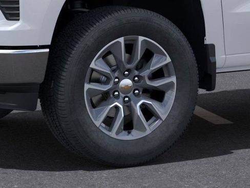 New 2025 Chevrolet Silverado 1500 LT image 11
