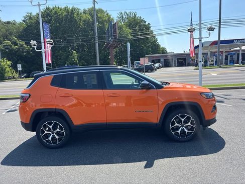 New 2026 Jeep Compass Limited AWD/4WD image 4