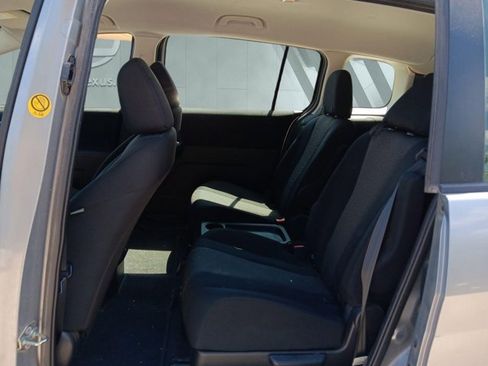 Used 2012 MAZDA MAZDA5 Sport image 10
