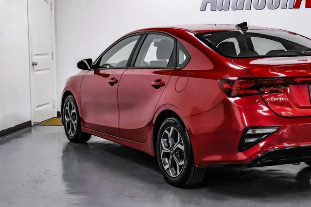 Used 2020 Kia Forte LXS FWD image 16
