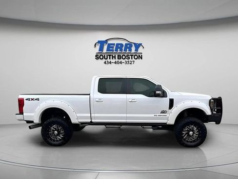 Used 2019 Ford F250 Lariat w/ Lariat Ultimate Package image 1