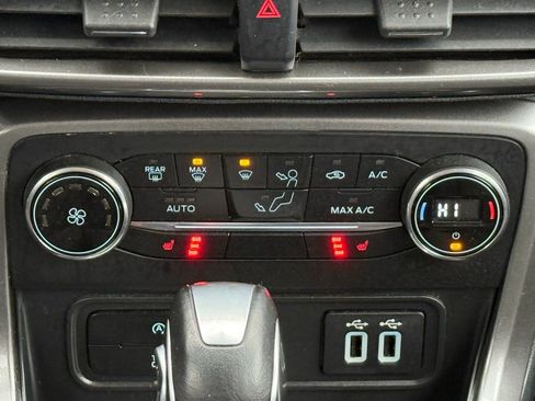 Used 2019 Ford EcoSport SE image 20
