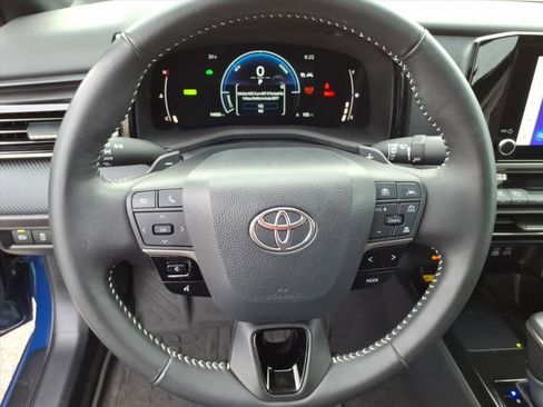 Certified 2025 Toyota Camry SE image 29