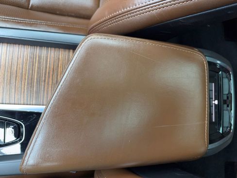 Used 2021 Volvo XC60 T5 Inscription w/ Protection Package image 31