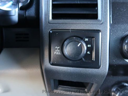 Used 2020 Ford F250 XL w/ Power Equipment Group image 34