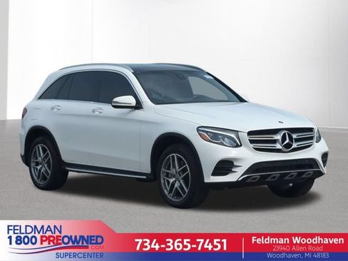 Used 2019 Mercedes-Benz GLC 300 4MATIC image 1