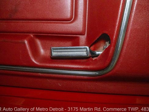 Used 1986 Ford F350 2WD Regular Cab image 39