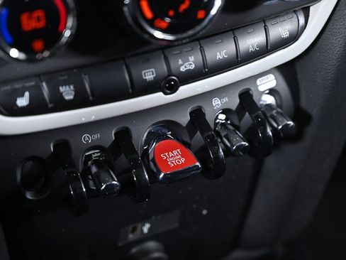 Used 2019 MINI Cooper Countryman S image 18