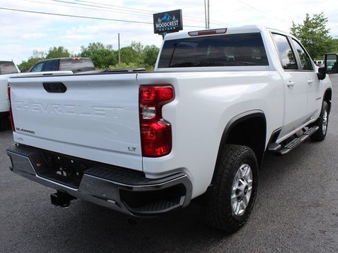 Used 2024 Chevrolet Silverado 2500 LT w/ Convenience Package AWD/4WD image 6