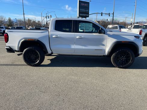 New 2026 GMC Canyon Elevation w/ Convenience Package image 4