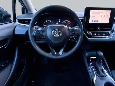 Used 2024 Toyota Corolla LE FWD image 6
