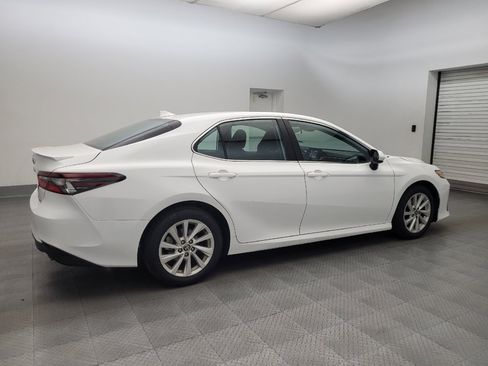 Used 2023 Toyota Camry LE image 10