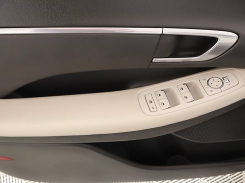 Used 2023 Hyundai Sonata SEL FWD image 16