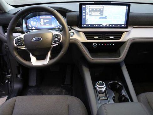 New 2026 Ford Explorer Active image 18