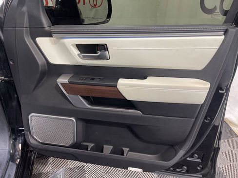 Used 2023 Toyota Sequoia Capstone image 12