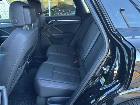 Used 2025 Audi Q3 2.0T Premium Plus w/ Premium Plus Package image 14