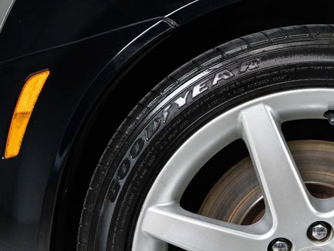 Used 2005 Cadillac CTS V RWD image 4