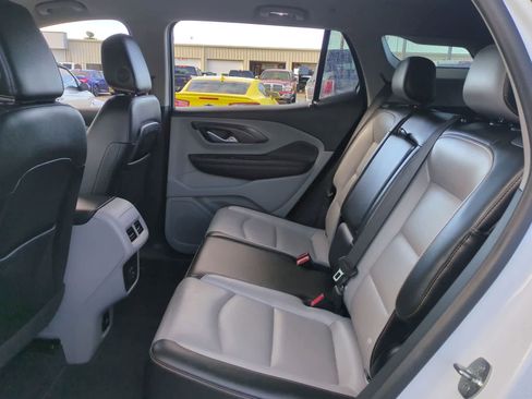 Used 2021 GMC Terrain SLT image 19