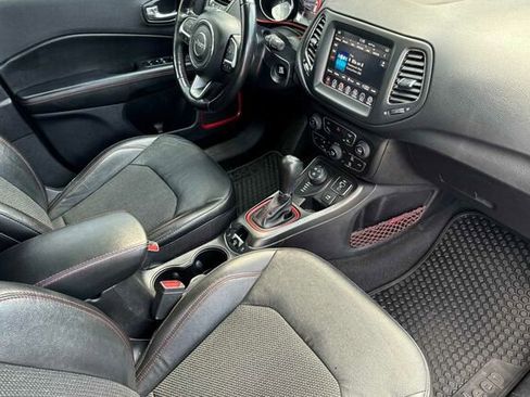 Used 2021 Jeep Compass Trailhawk w/ Convenience Group image 16