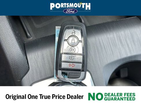 New 2024 Ford Escape SE w/ PHEV Premium Package image 15