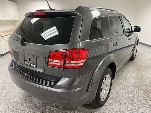Used 2017 Dodge Journey SE w/ Flexible Seating Group image 5