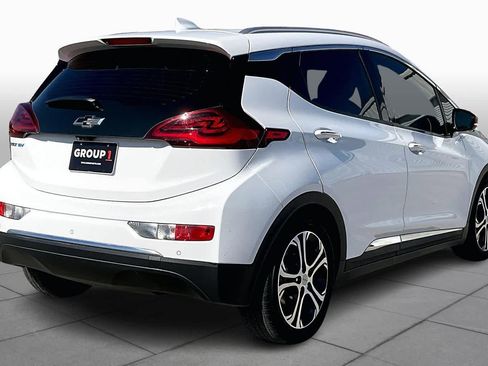 Used 2021 Chevrolet Bolt Premier w/ Infotainment Package image 13