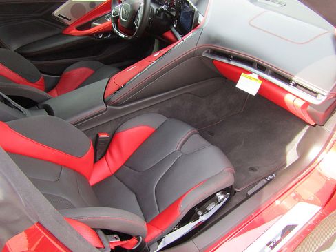 Used 2024 Chevrolet Corvette Z06 image 13