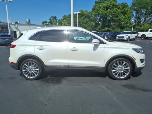 Used 2017 Lincoln MKC Reserve FWD image 8