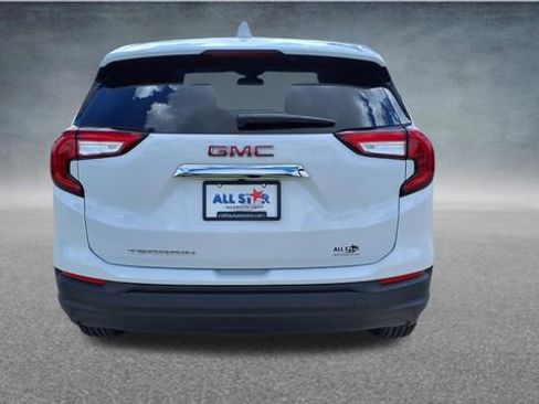 Used 2023 GMC Terrain SLE FWD image 7