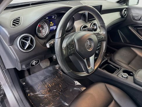 Used 2015 Mercedes-Benz GLA 250 image 23