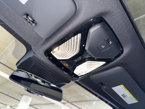 New 2026 BMW X5 sDrive40i w/ M Sport Package image 22