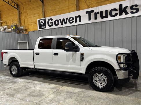 Used 2019 Ford F250 XL w/ Power Equipment Group AWD/4WD image 3