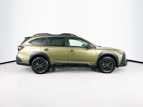 Used 2025 Subaru Outback Onyx Edition AWD/4WD image 10