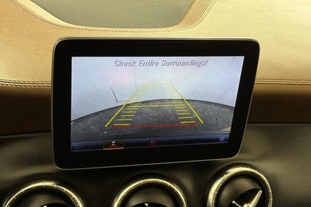 Used 2019 Mercedes-Benz CLA 250 image 17