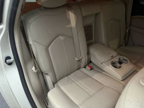 Used 2014 Cadillac SRX Luxury FWD image 23