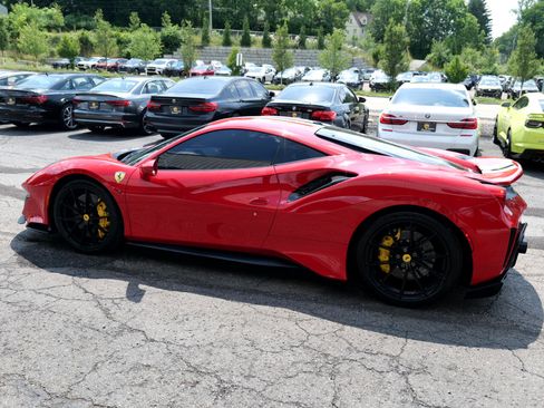 Used 2020 Ferrari 488 Pista Coupe image 7