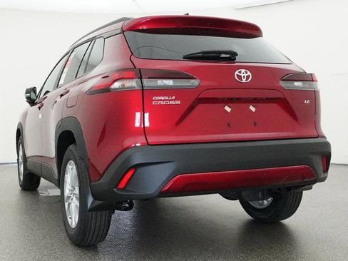 New 2026 Toyota Corolla Cross LE FWD image 6
