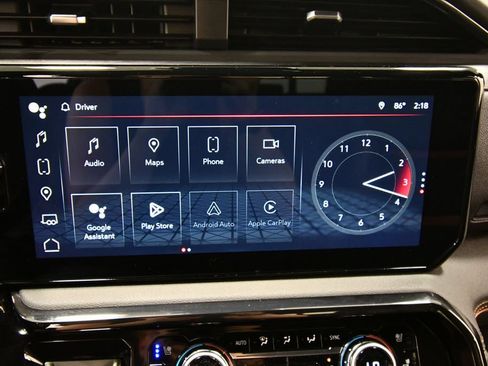 Used 2024 GMC Sierra 1500 AT4 w/ Technology Package AWD/4WD image 24