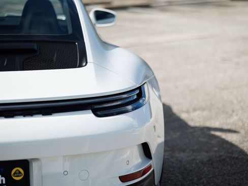 Used 2022 Porsche 911 GT3 RWD image 30