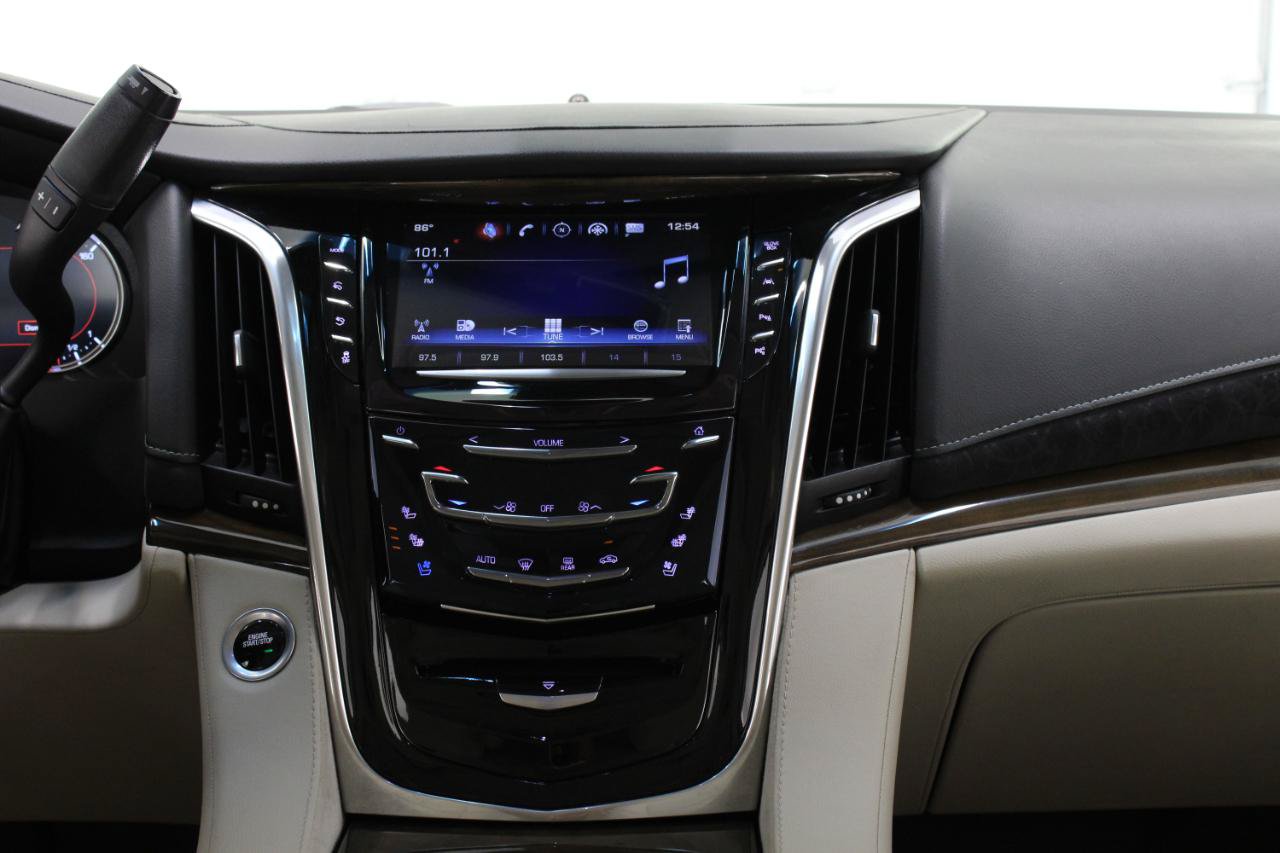 Used 2019 Cadillac Escalade ESV Premium Luxury AWD/4WD image 59