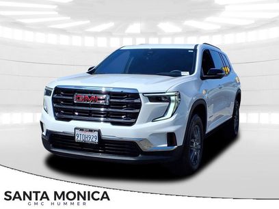 Used 2025 GMC Acadia Elevation