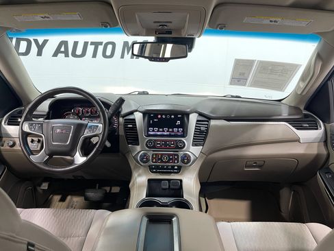 Used 2016 GMC Yukon SLE w/ HD Trailering Package AWD/4WD image 17