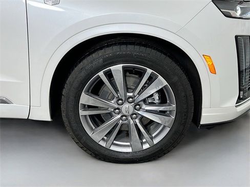 Used 2024 Cadillac XT6 Premium Luxury w/ LPO, Floor Liner Package image 41
