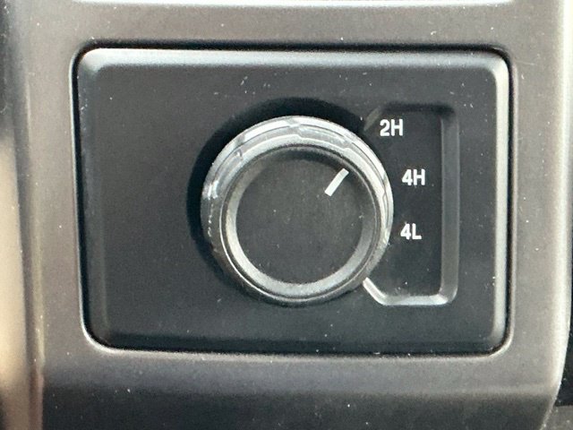 Used 2020 Ford F150 XLT AWD/4WD image 27