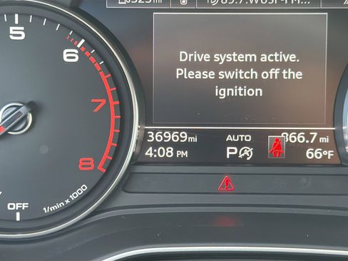 Used 2021 Audi A4 2.0T Premium w/ Convenience Package image 39