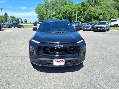 Used 2025 Chevrolet Equinox RS w/ Safety and Technology Package AWD/4WD image 9